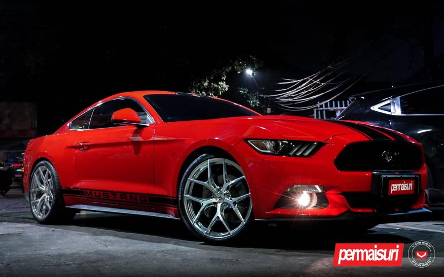 Ford Mustang GT by Permaisuri on Vossen Wheels (S21-01) '2020